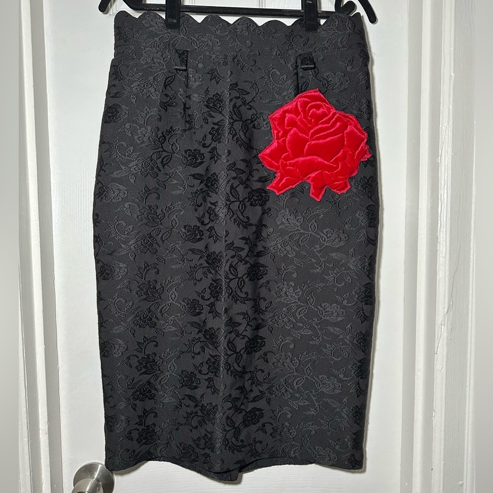 Roberta Isabella Blow Black Pencil Skirt with Red Velvet Pocket